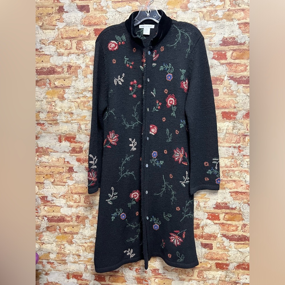 Women’s Marconi small button down knee length cardigan